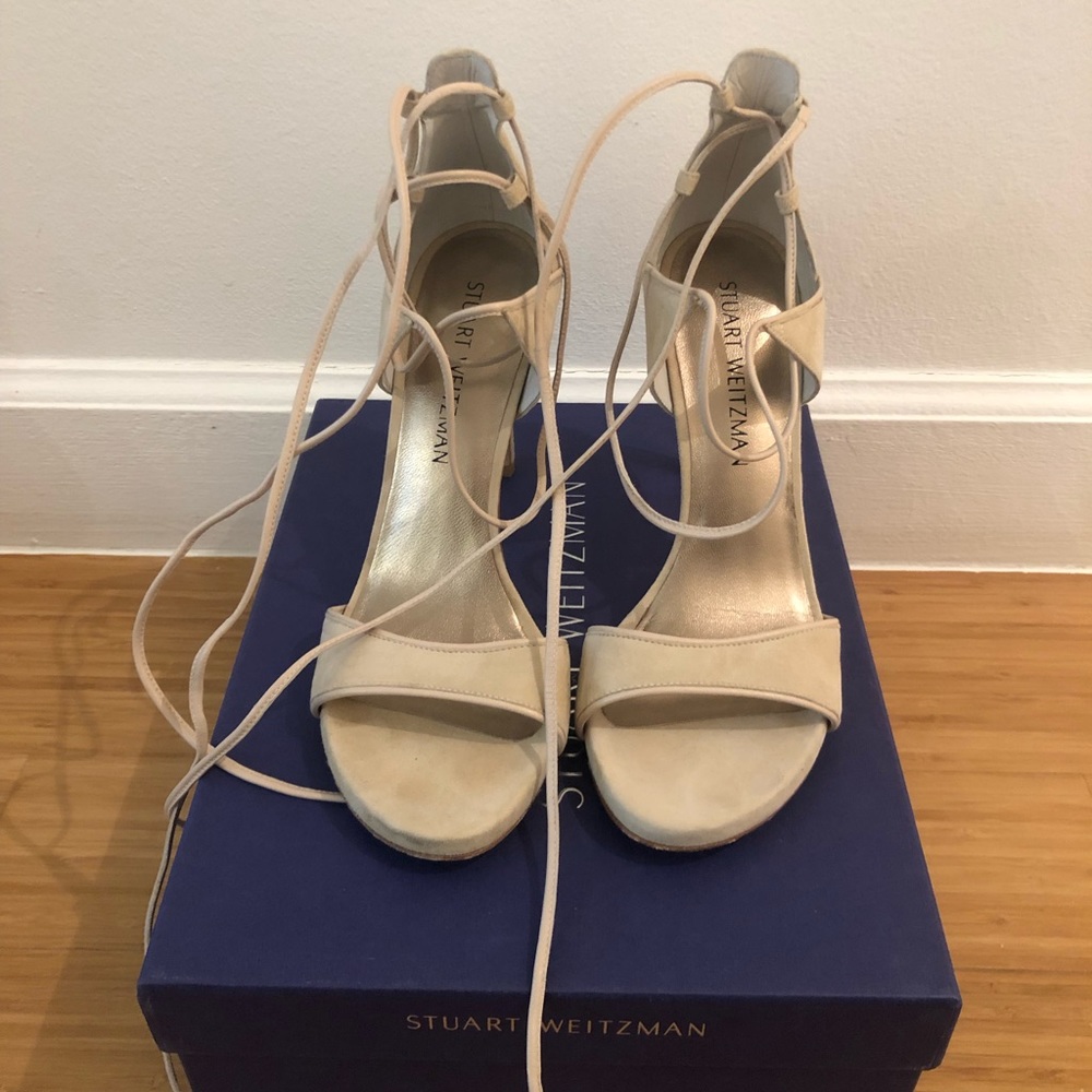 Stuart Weitzman - Picture 2 of 6